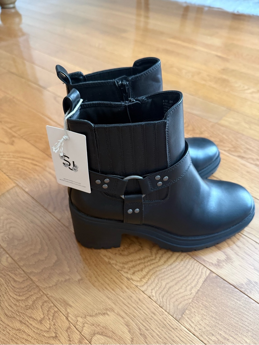 BRAND NEW SINCERITY JULES BOOTS 💞 - Picture 3 of 9
